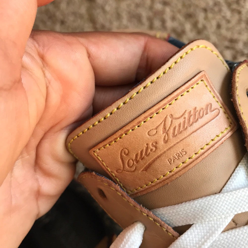 LV sneakers monogram 37.5 - Picture 10 of 16